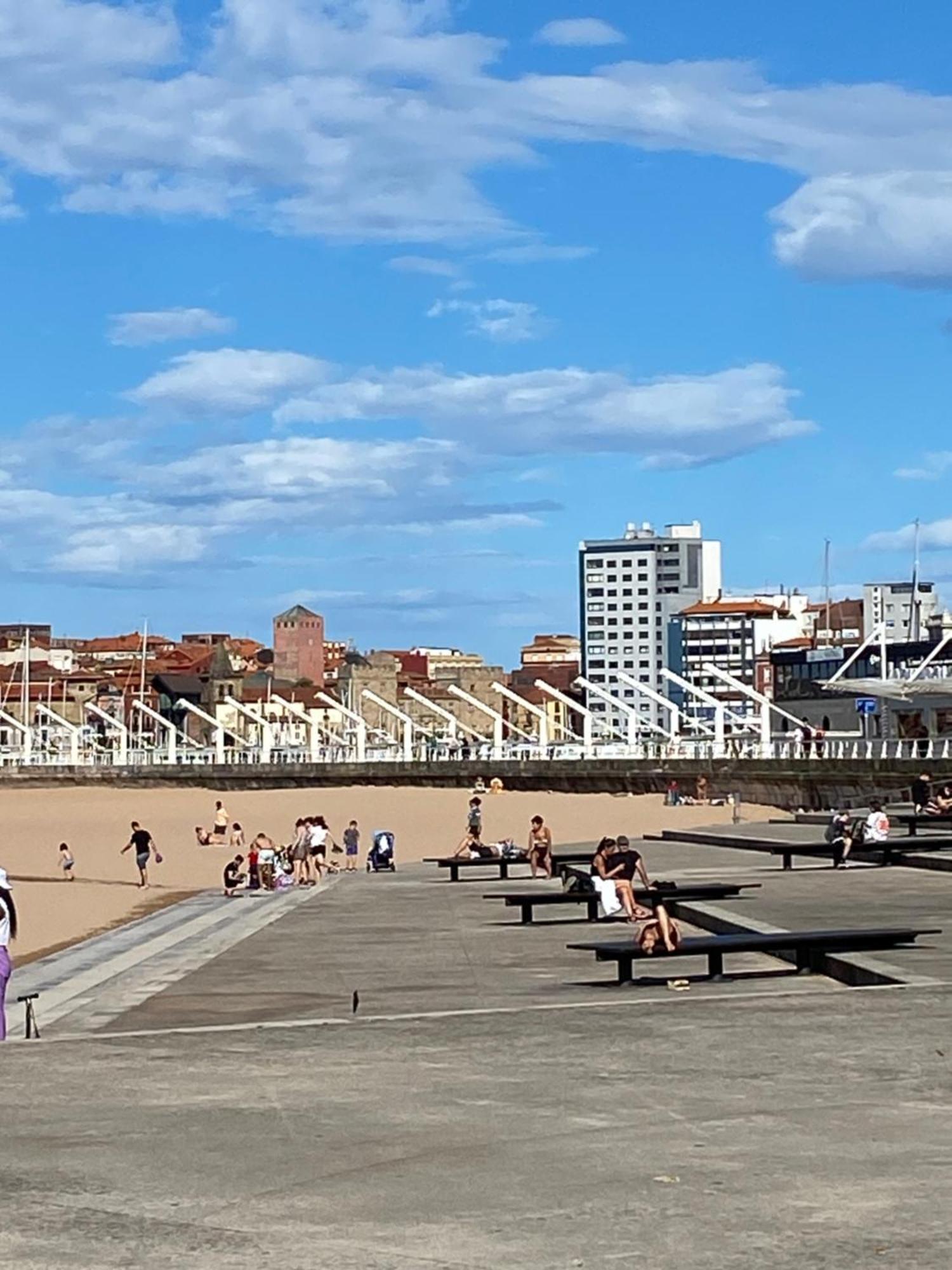Poniente Beach Χιχόν Εξωτερικό φωτογραφία